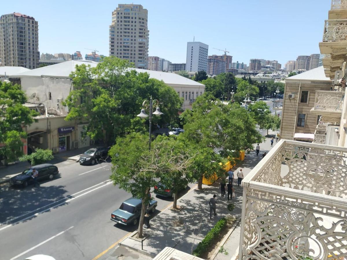 Between 28may Metro Station And National Boulevard Seaside Park * Baku