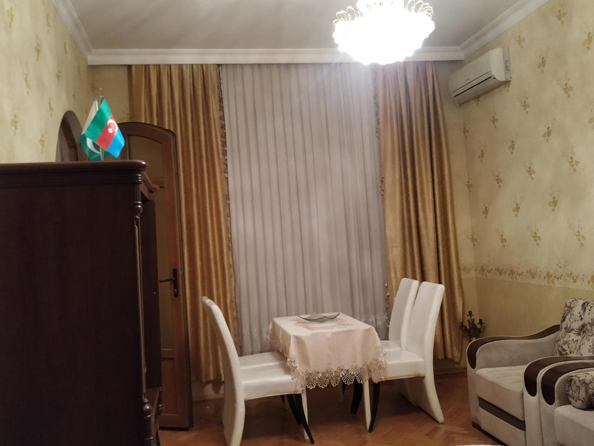 Between 28may Metro Station And National Boulevard Seaside Park Lejlighed Baku